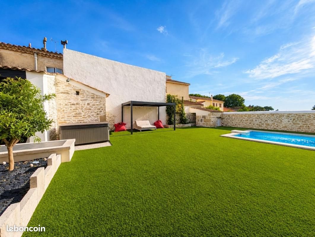 Maison à vendre, 200m², Rodilhan
