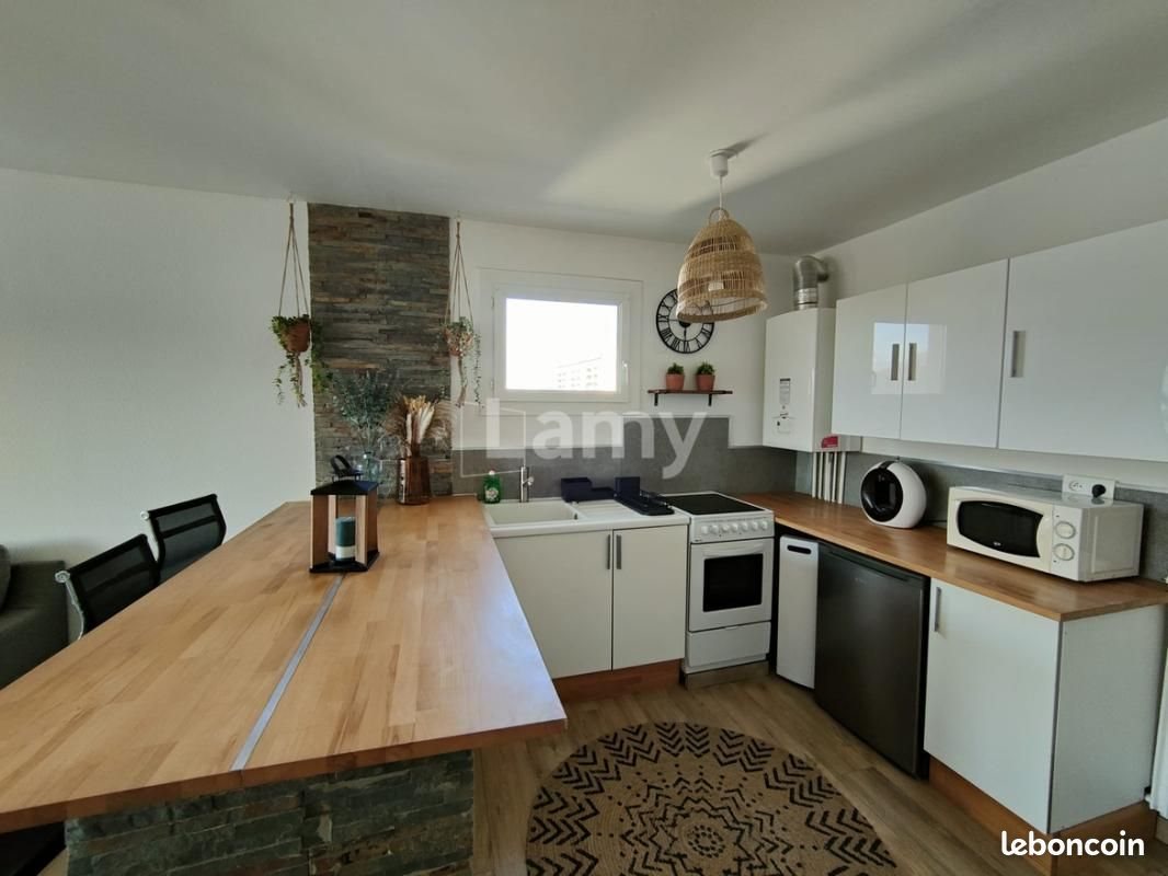 Appartement à louer, 41m², Alès