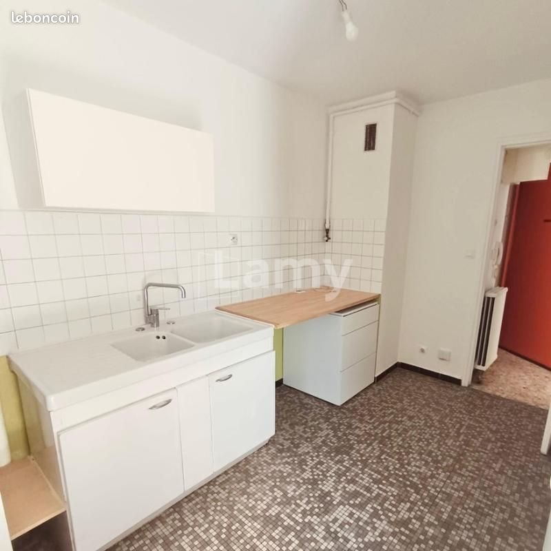 Appartement à louer, 31m², Aix-en-Provence