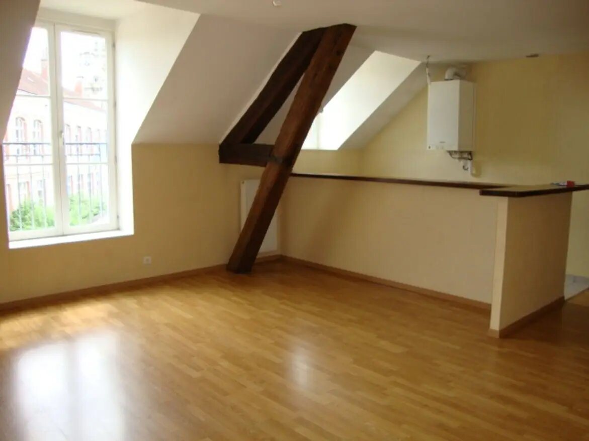 Appartement à vendre, 66m², Auxerre