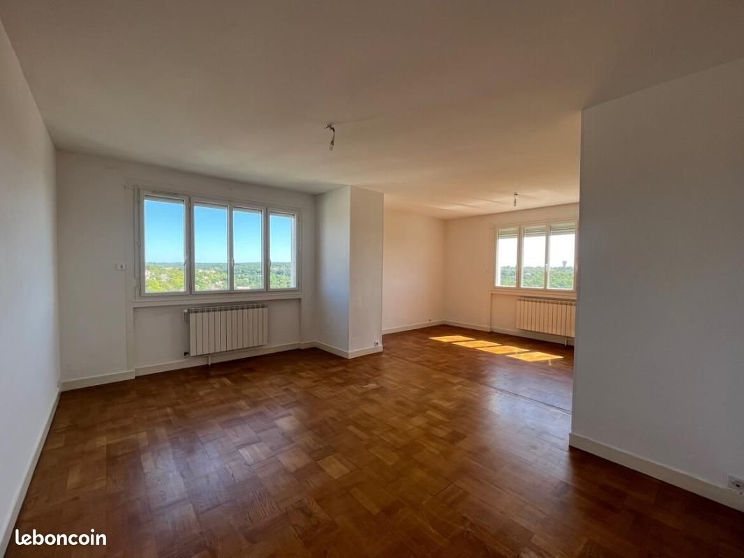Appartement à louer, 88m², Angoulême