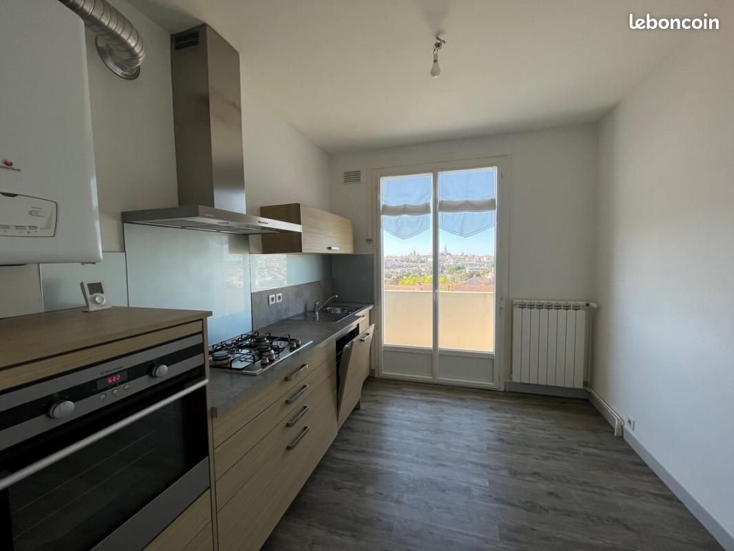 Appartement à louer, 88m², Angoulême