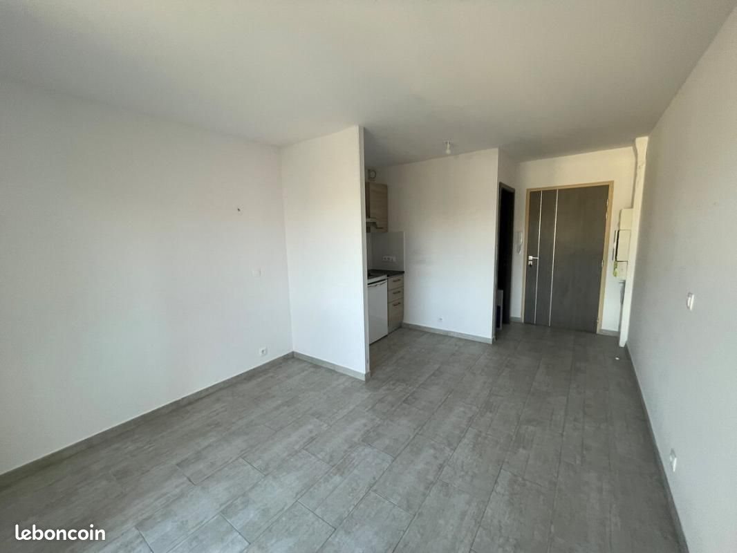 Appartement à louer, 22m², Poissy