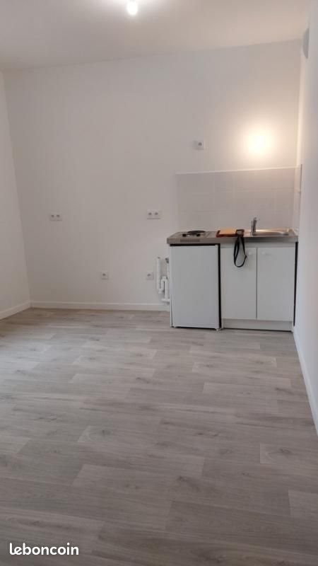 Appartement à louer, 25m², Combs-la-Ville