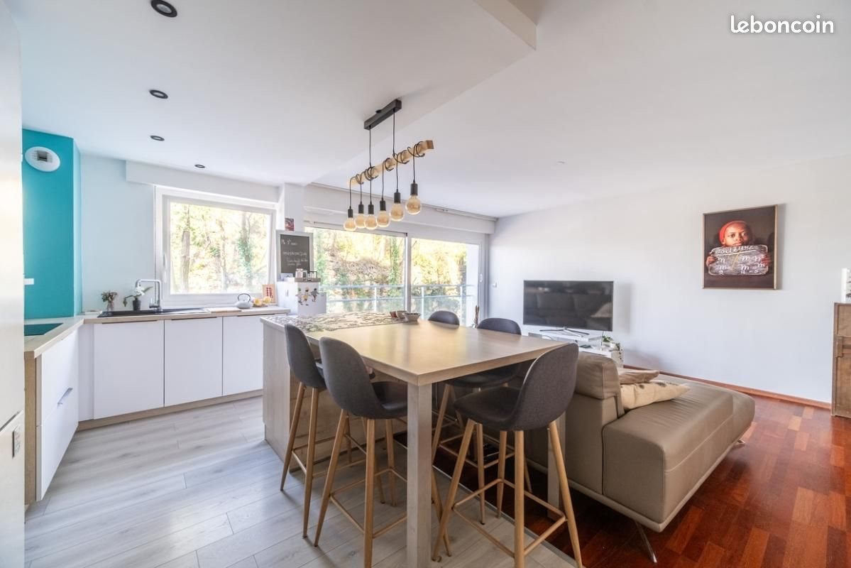 Appartement à vendre, 101m², Brunstatt