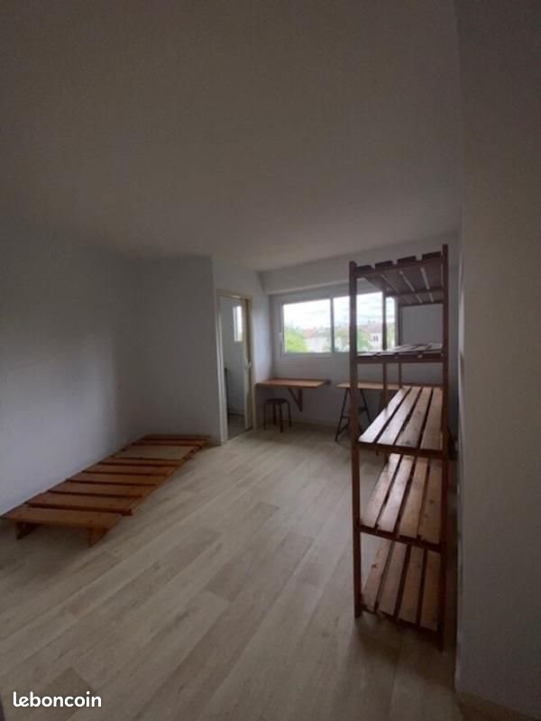 Appartement à louer, 23m², Talence