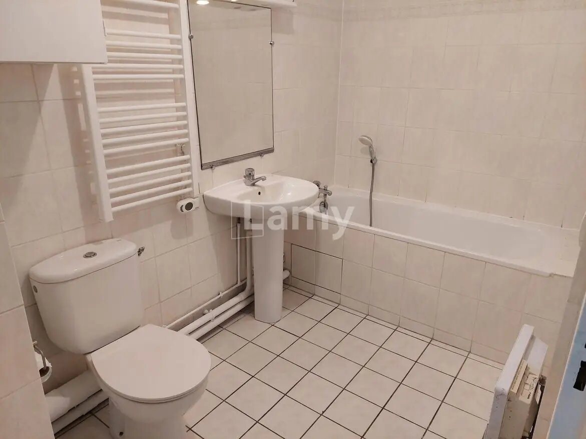 Appartement à louer, 35m², Cergy