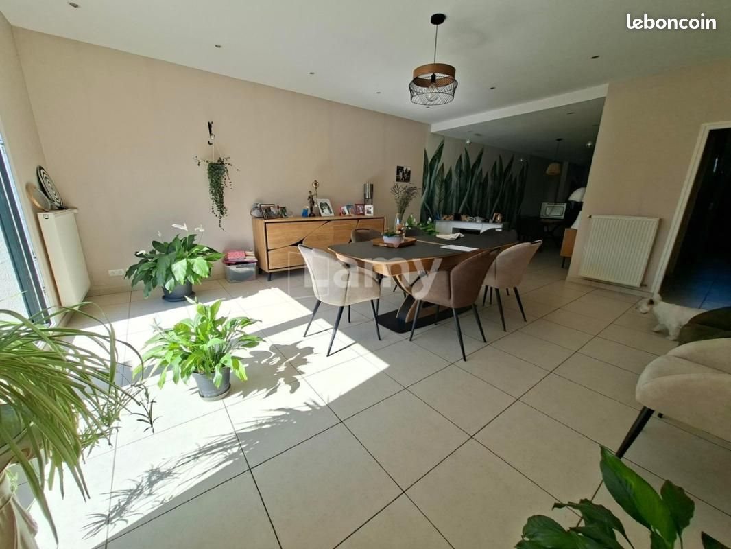 Maison à louer, 200m², Aulnoy-lez-Valenciennes