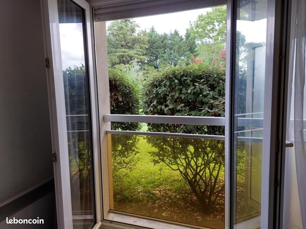 Appartement à louer, 26m², Talence