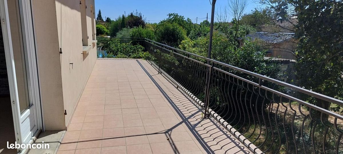Appartement à louer, 98m², Léguevin