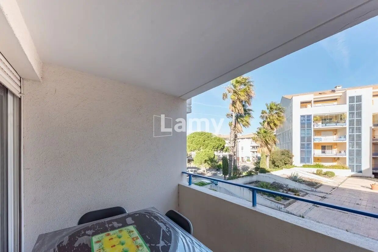 Appartement à vendre, 28m², Fréjus