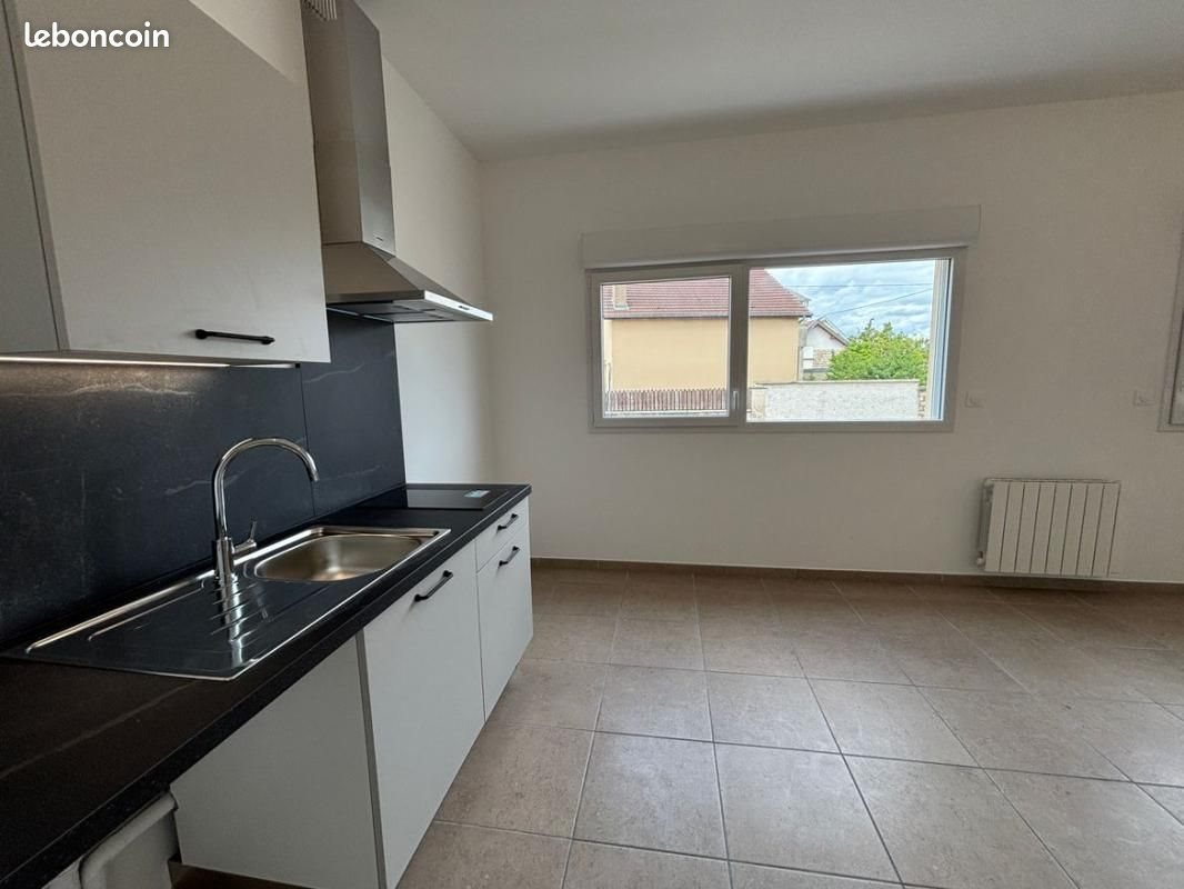 Appartement à louer, 31m², Chenôve