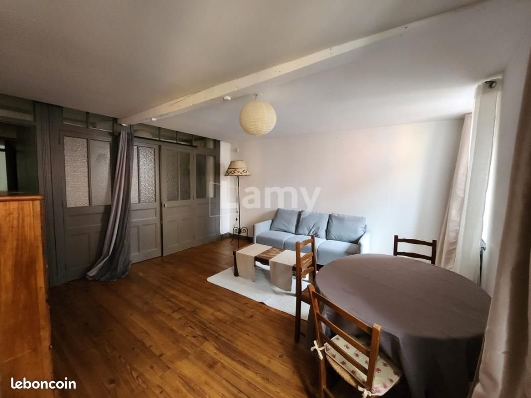 Appartement à louer, 61m², Chambéry