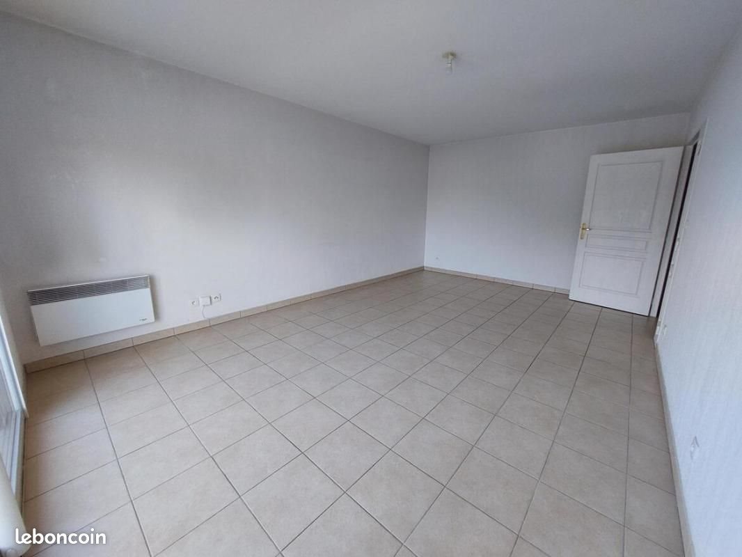Appartement à louer, 47m², Le Pontet