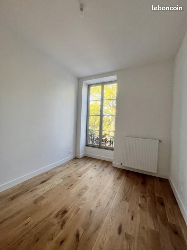 Appartement à louer, 68m², Albigny-sur-Saône