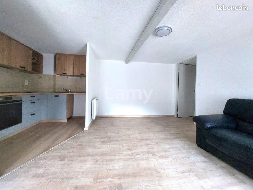 Appartement à louer, 45m², Limoges