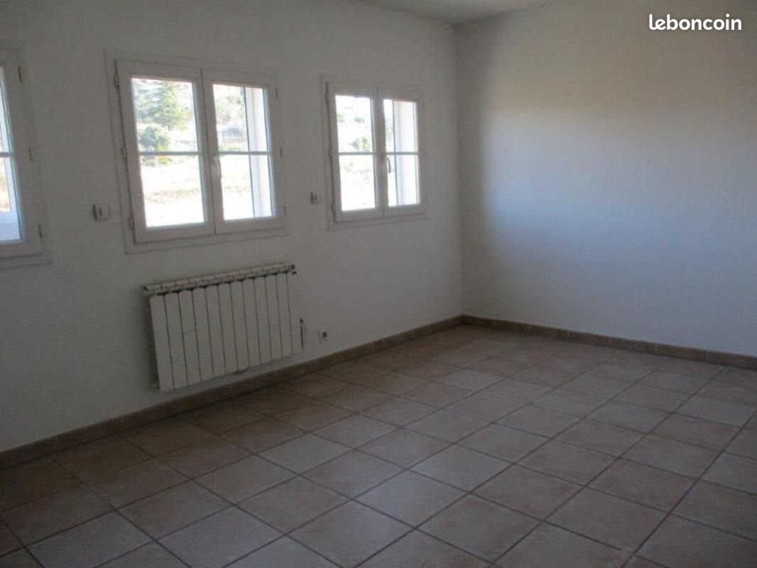 Appartement à louer, 25m², Alès