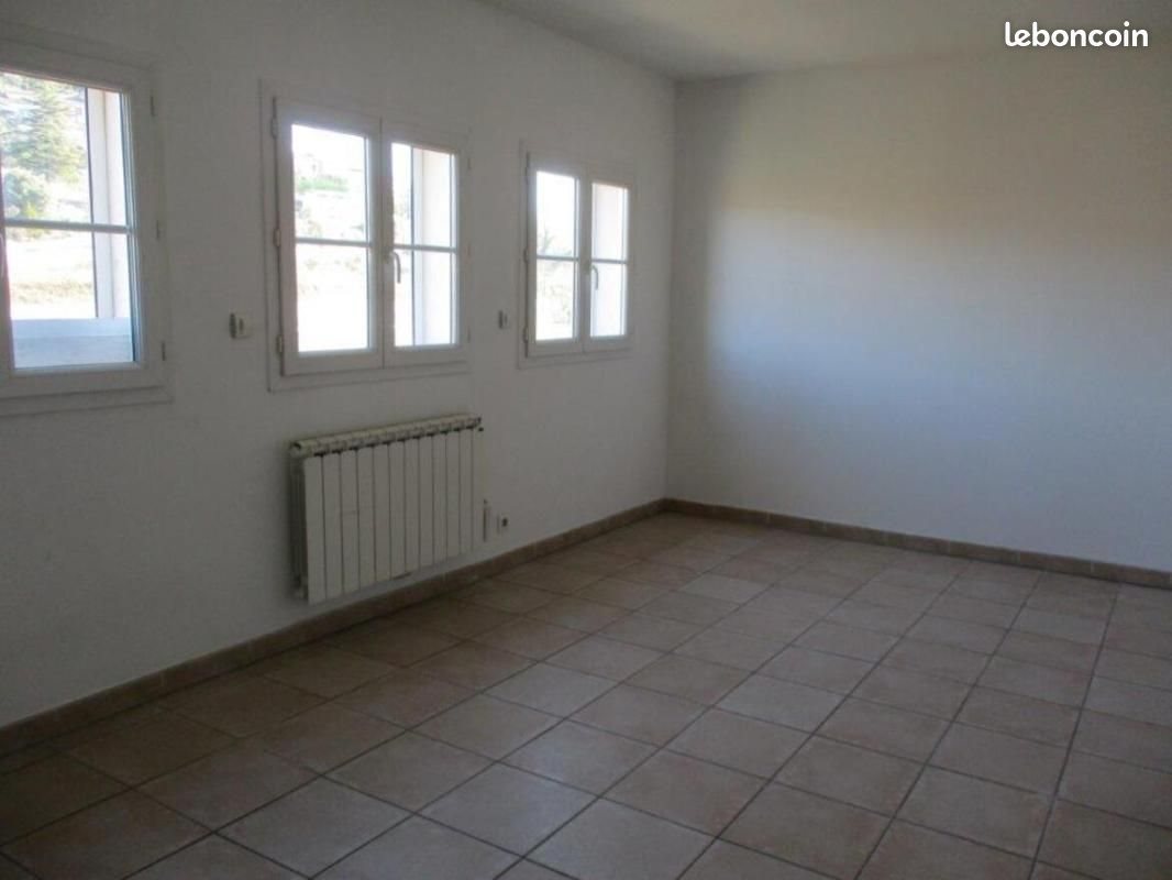 Appartement à louer, 25m², Alès