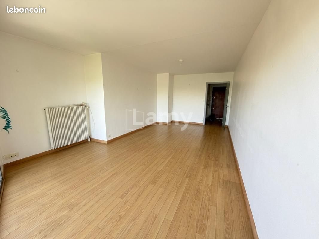 Appartement à louer, 57m², Montargis