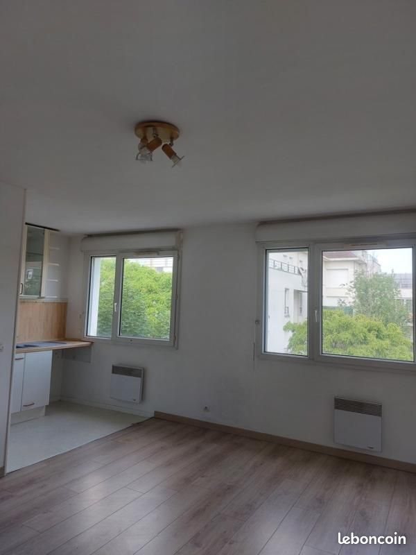 Appartement à louer, 29m², Montigny-le-Bretonneux