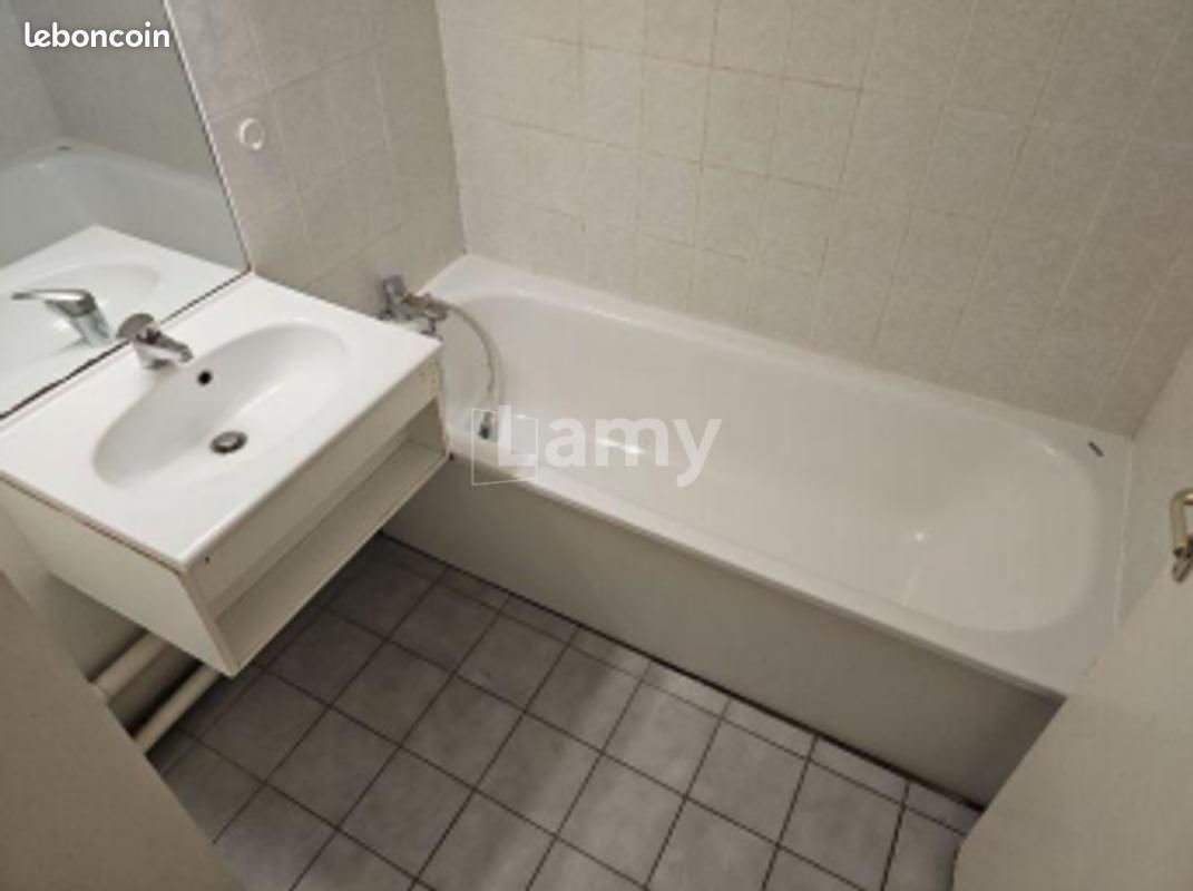Appartement à louer, 29m², Montigny-le-Bretonneux