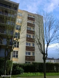 Appartement à louer, 26m², Maurepas