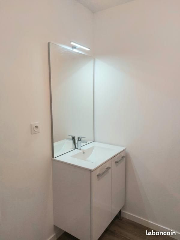 Appartement à louer, 44m², Luisant