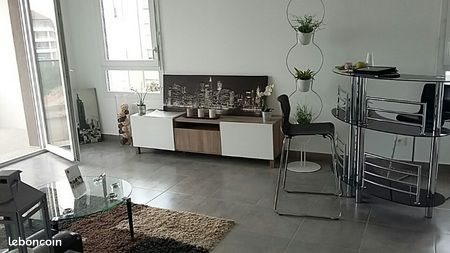 Appartement à louer, 61m², Huningue