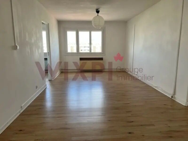 Appartement à louer, 72m², Saint-Priest