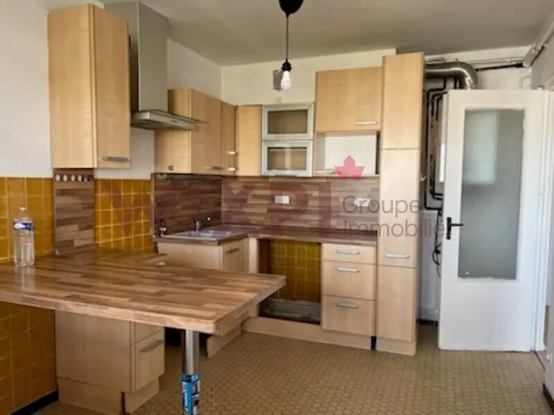 Appartement à louer, 72m², Saint-Priest