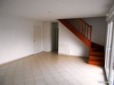 Appartement à louer, 84m², Craponne