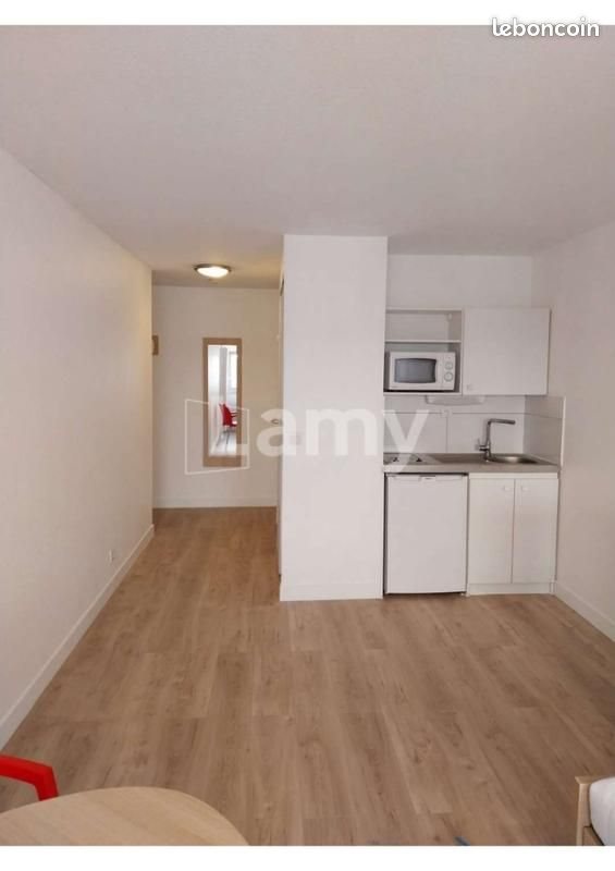 Appartement à louer, 26m², Cergy