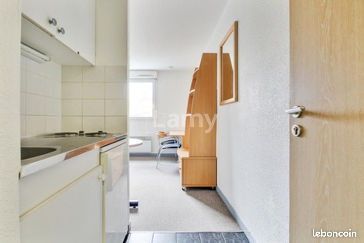 Appartement à louer, 19m², Reims