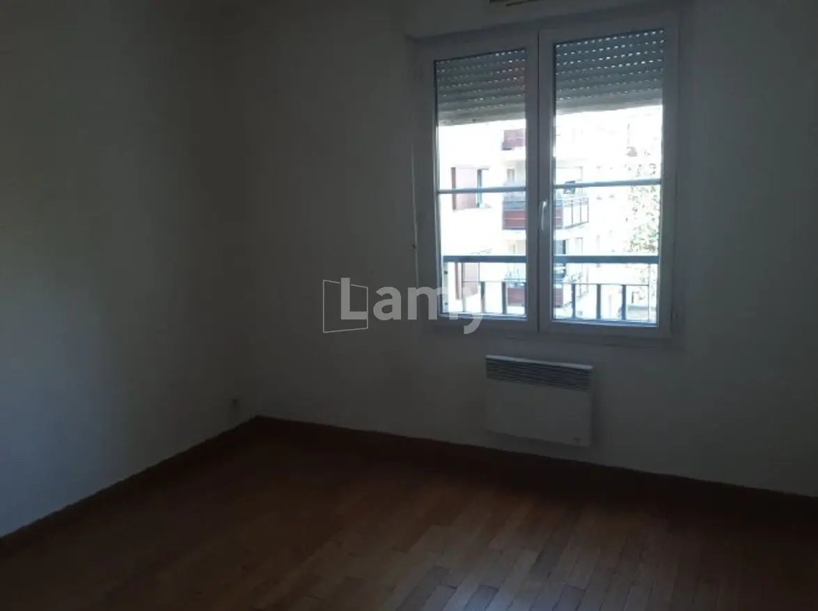 Appartement à louer, 83m², Grigny