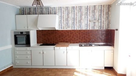 Appartement à louer, 54m², Orgelet