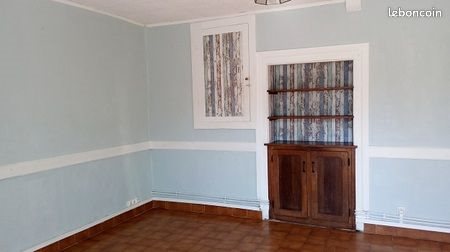 Appartement à louer, 54m², Orgelet