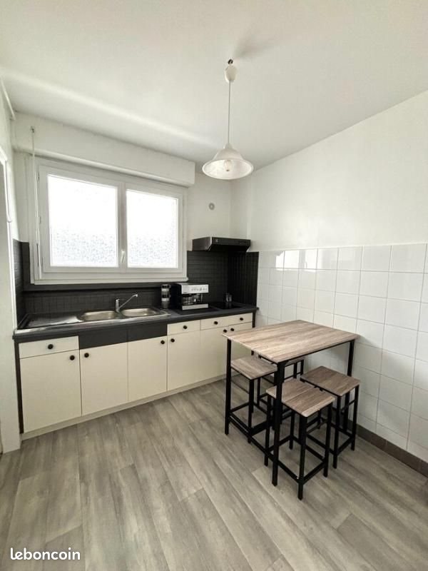 Appartement à louer, 55m², Angoulême