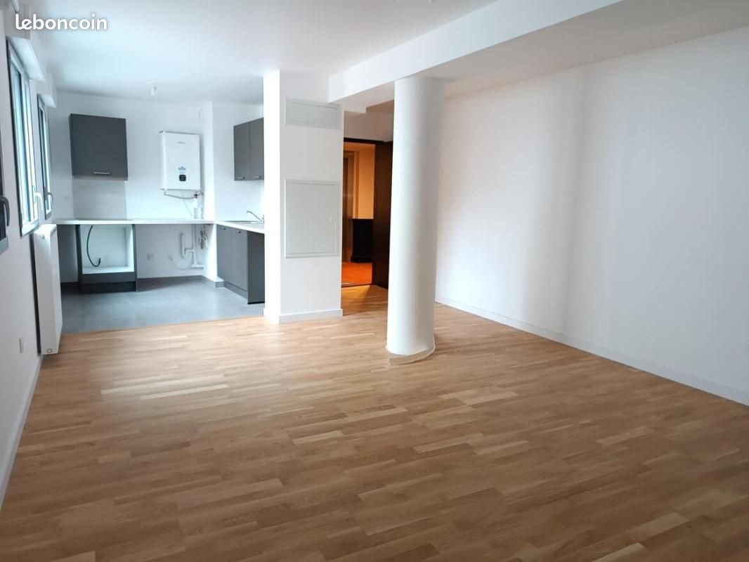 Appartement à louer, 65m², Tours