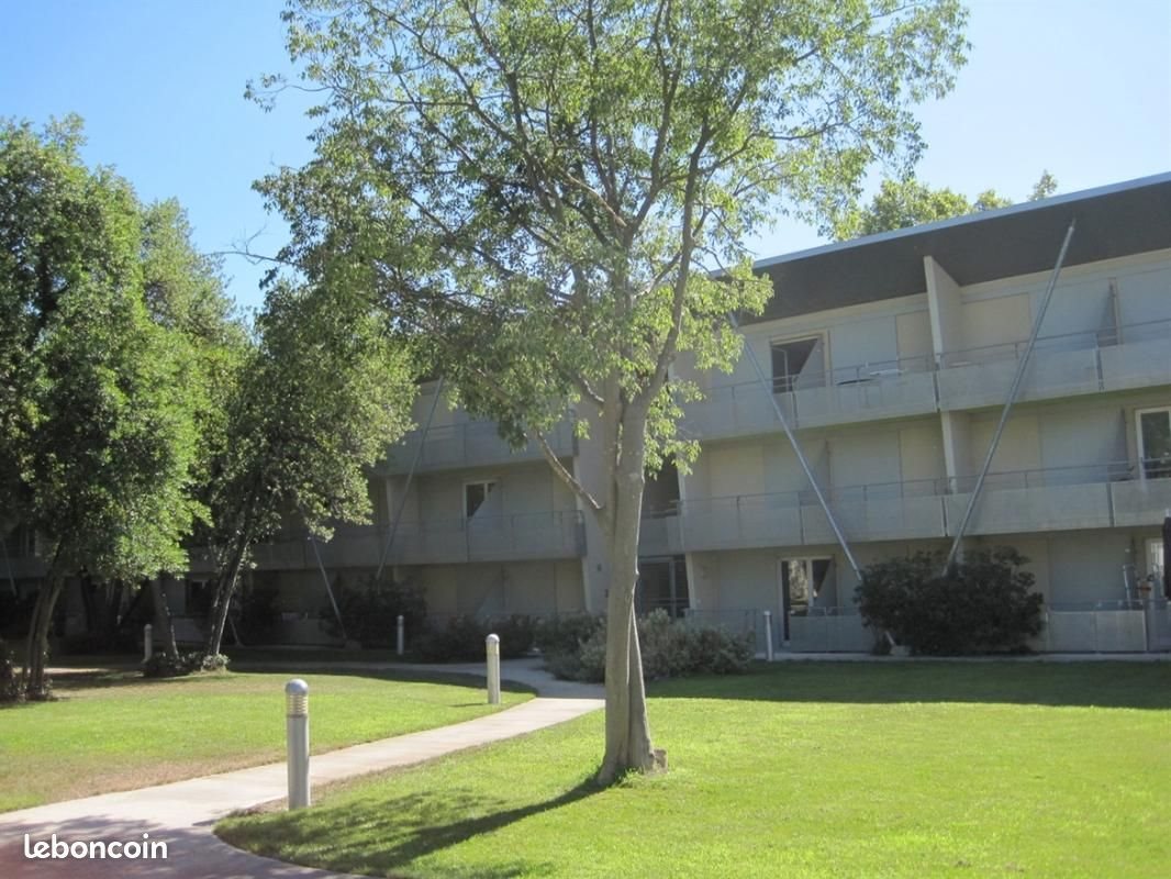 Appartement à louer, 25m², Arles