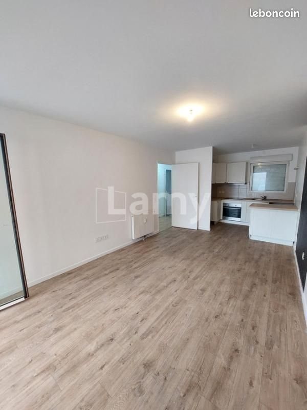 Appartement à louer, 42m², Evry