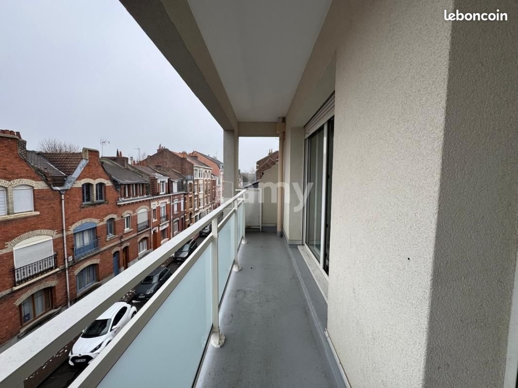 Appartement à louer, 79m², Lille