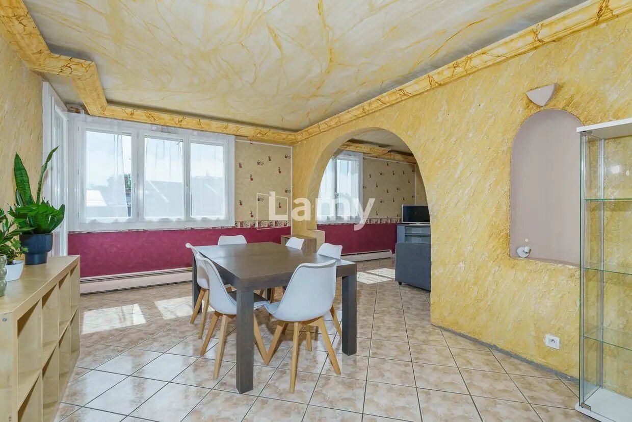 Appartement à vendre, 74m², Chenôve