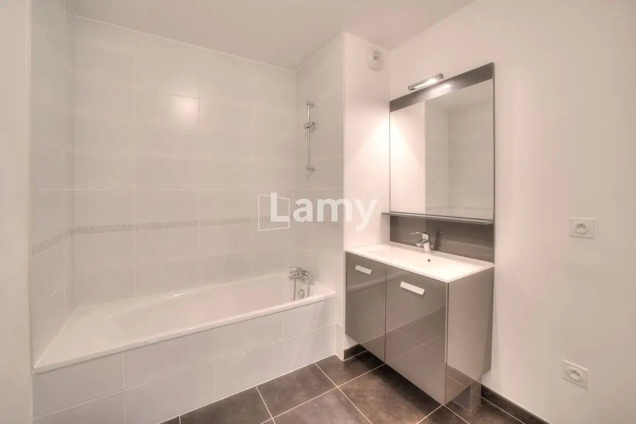 Appartement à vendre, 63m², Saint-Julien-en-Genevois