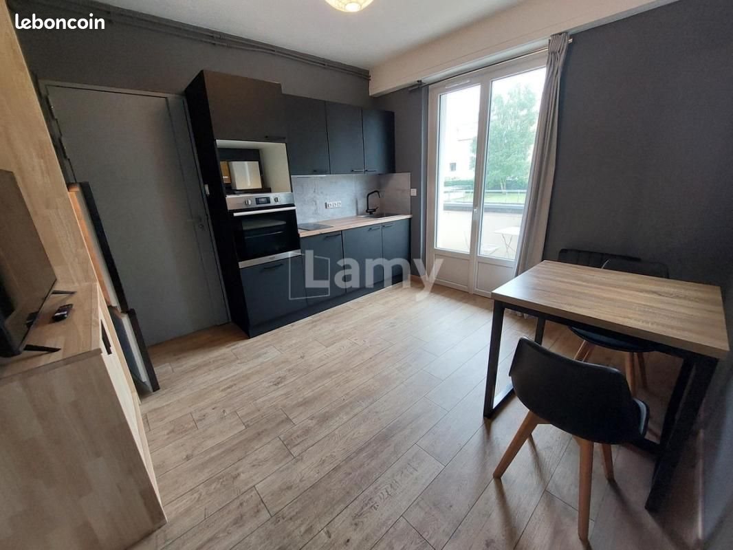 Appartement à louer, 29m², Pau