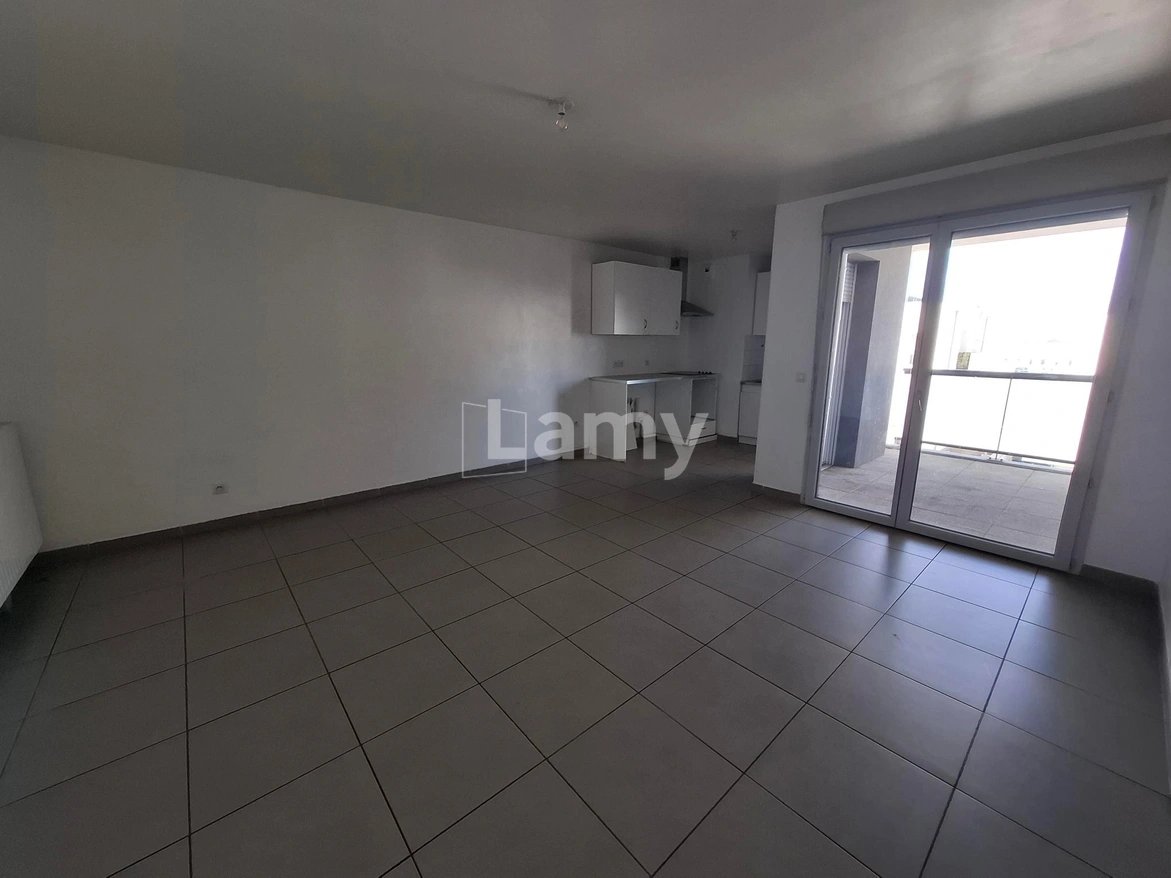 Appartement à louer, 60m², Marseille 3ème