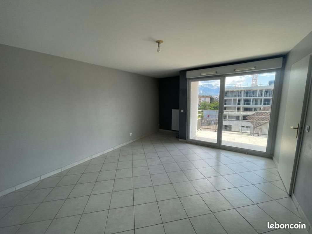 Appartement à louer, 48m², Annecy