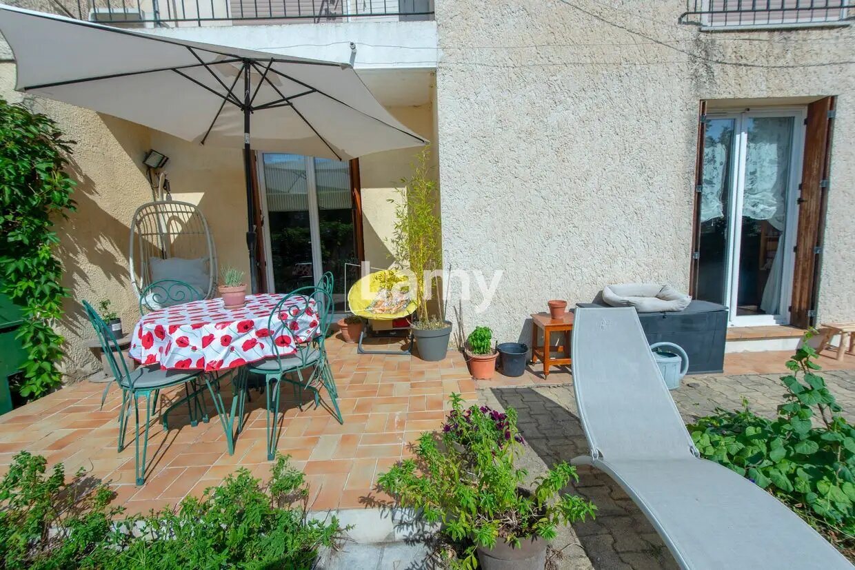 Appartement à vendre, 78m², Eyguières