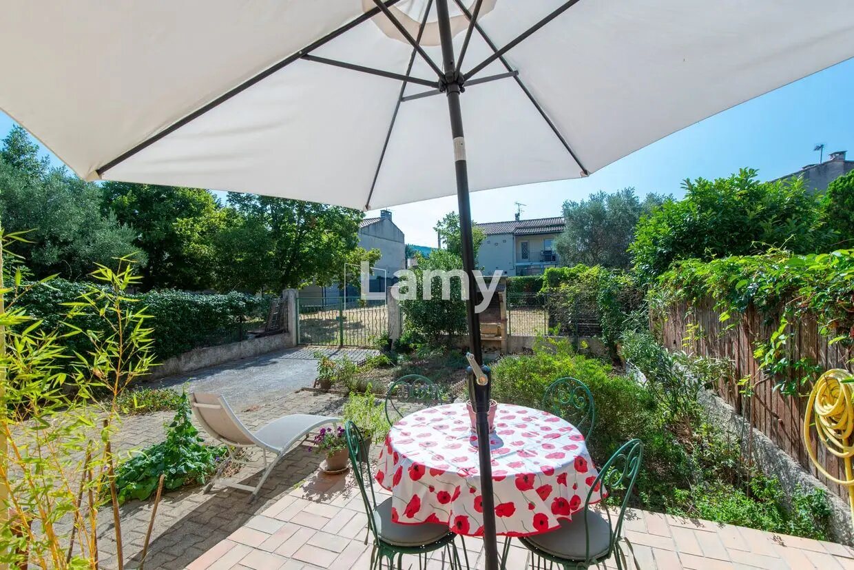 Appartement à vendre, 78m², Eyguières