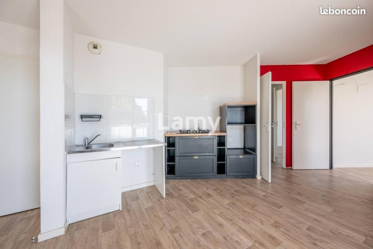Appartement à louer, 65m², Cenon