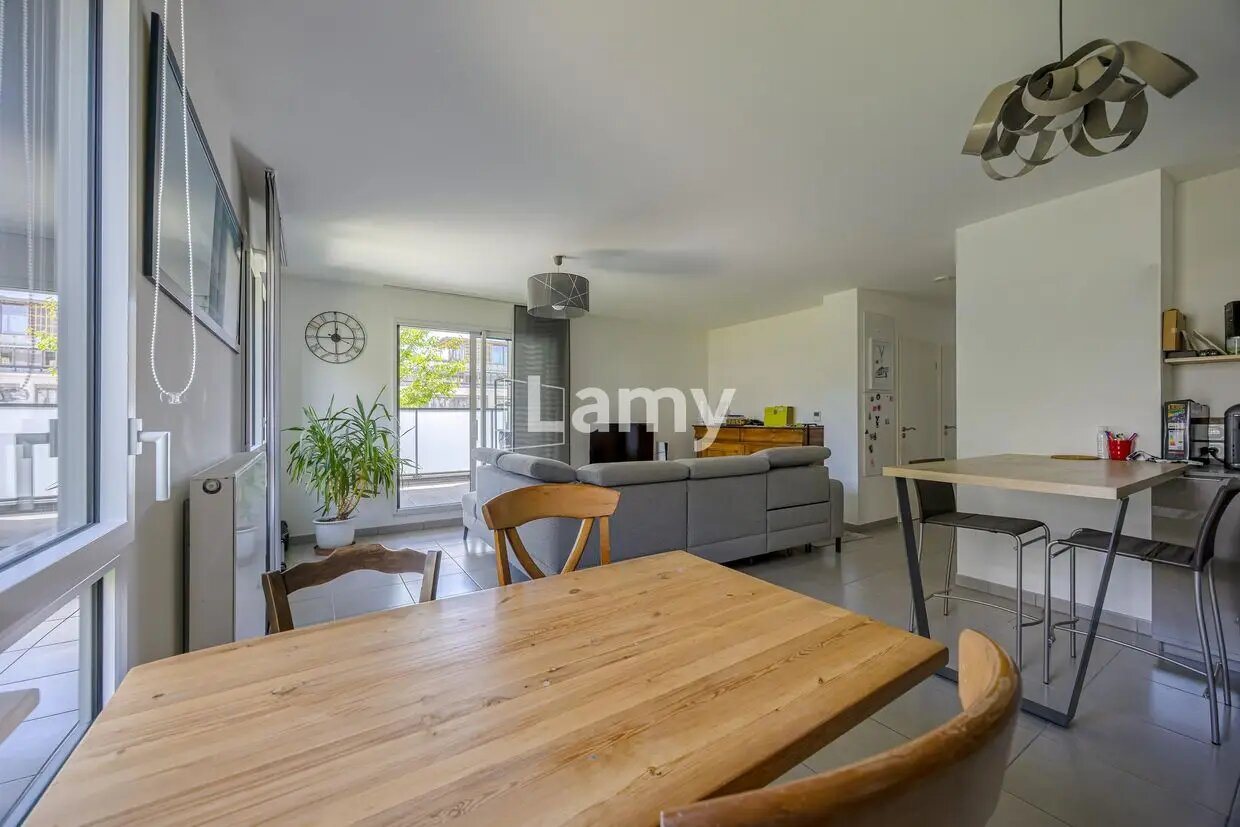 Appartement à vendre, 76m², Annecy